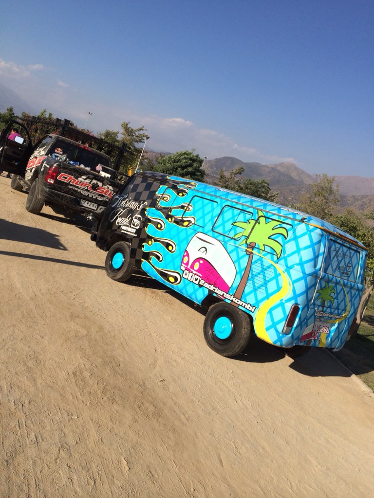 adrians_kombi's tweet photo. Ya puedes cotizar tu evento en nuestra web https://t.co/KVrVywdkC4 #foodtruck     @foodtrackercl https://t.co/3jytozYcpp
