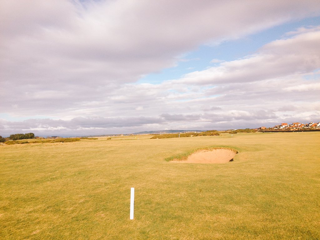 jjc0424's tweet photo. @sggt_uk loving the new fitted M1 driver today only missed 2 fairways on the links , flying low and running long https://t.co/fxmKQ3NuM5