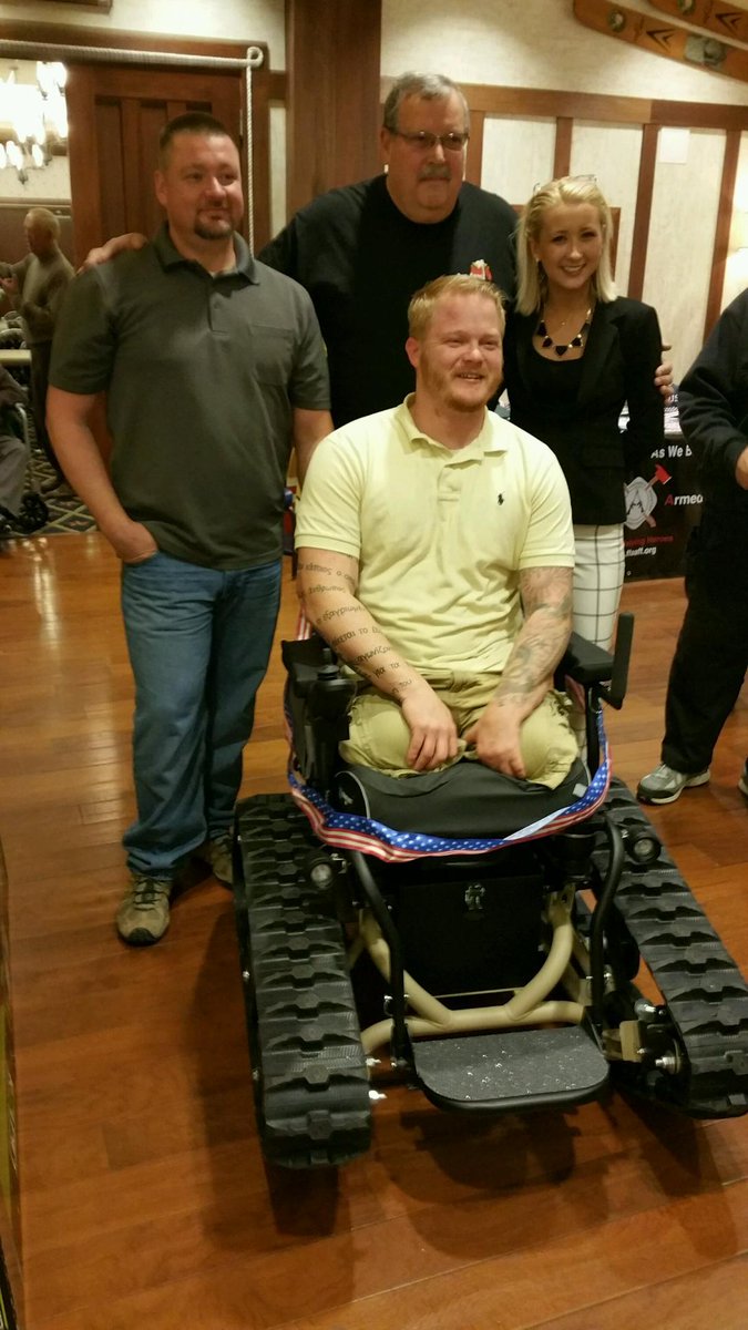 FireFamilyTrnsp's tweet photo. #JustinGaertner USMC Receiving his new Track Chair
FEBRUARY 10, 2016
#firefamilytransport https://t.co/fdb90b8FEQ https://t.co/YFcMmirAMe