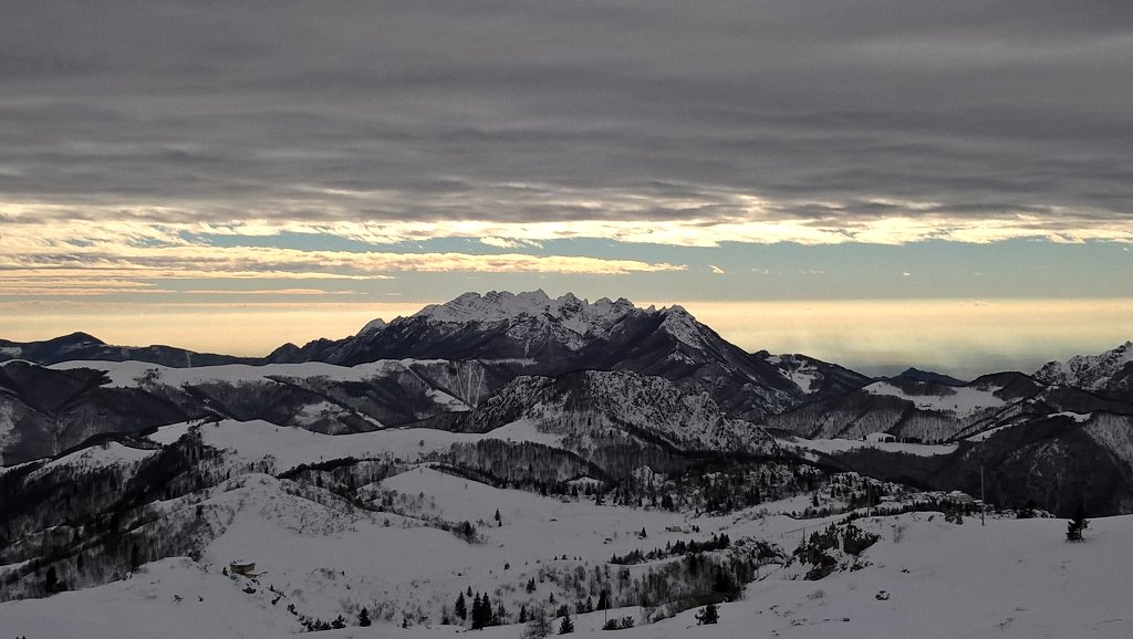 d_valsecchi's tweet photo. @LaValsassina #ciaspole in #artavaggio https://t.co/erxHMD813B