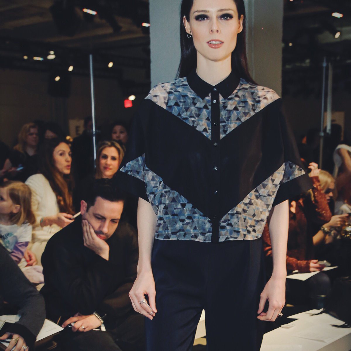 jamesconran's tweet photo. #LifeInTheSecondRow, the saga continues. @rebeccaminkoff @cocorocha ๐ท by @bfa https://t.co/Yt0xcwP5os