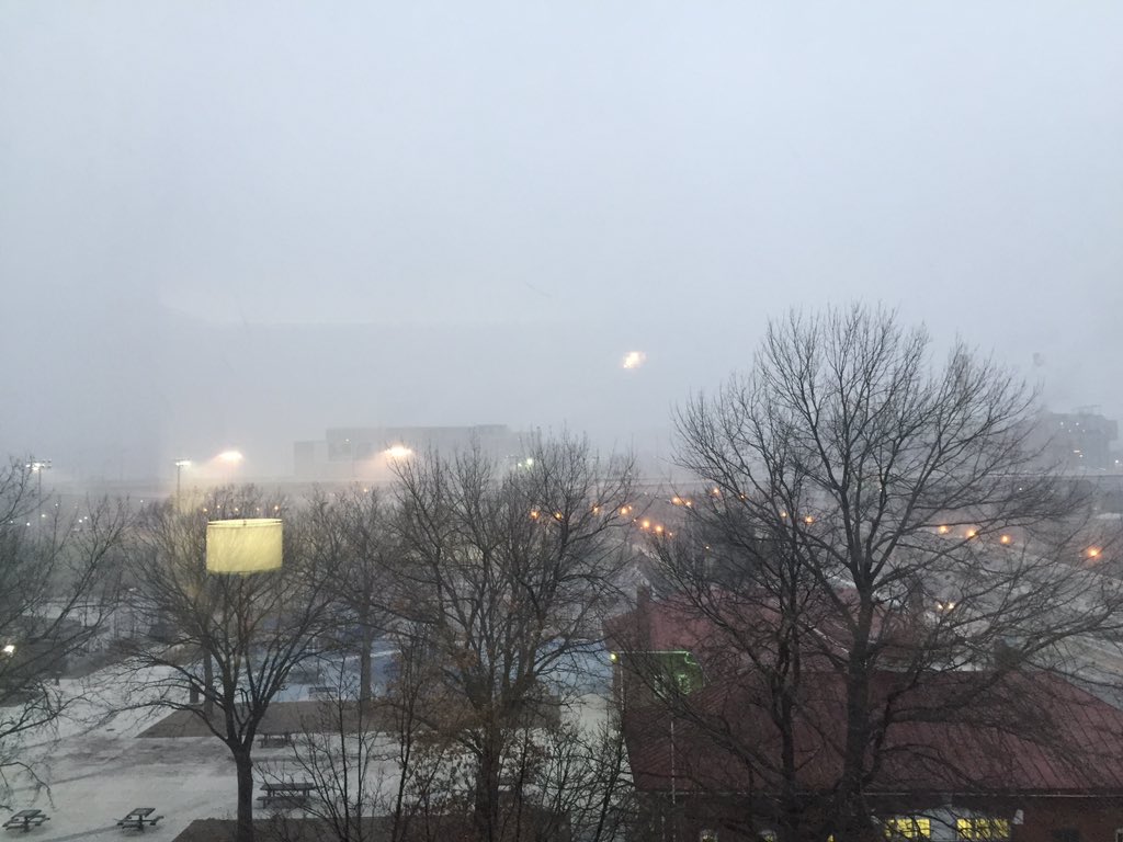 mrckendall's tweet photo. Arctic weather this morning!! #America2016 #snowing #thankgodforthermals!! https://t.co/5I7ssst3xA