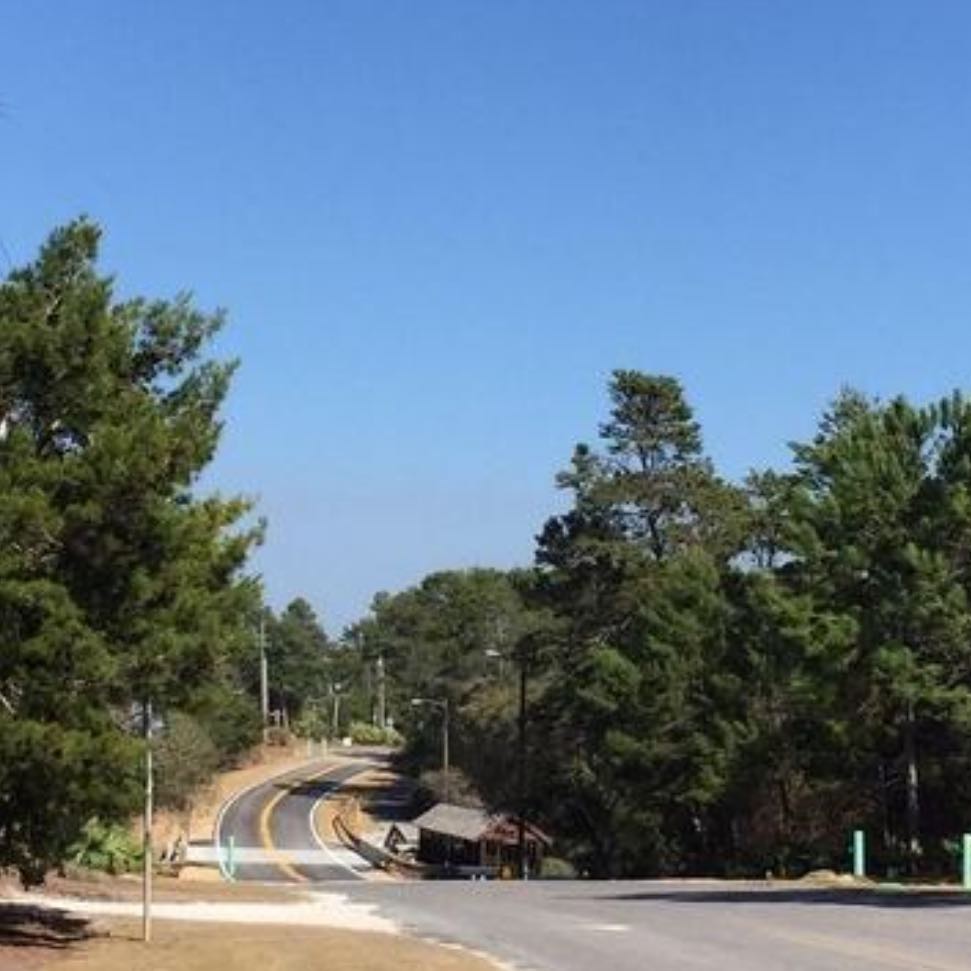 pizzabythesea's tweet photo. @GulfPlace30A PBTS fans, the Draper Lake bridge is open again! Come see us today! https://t.co/1Y5jvCmeSc