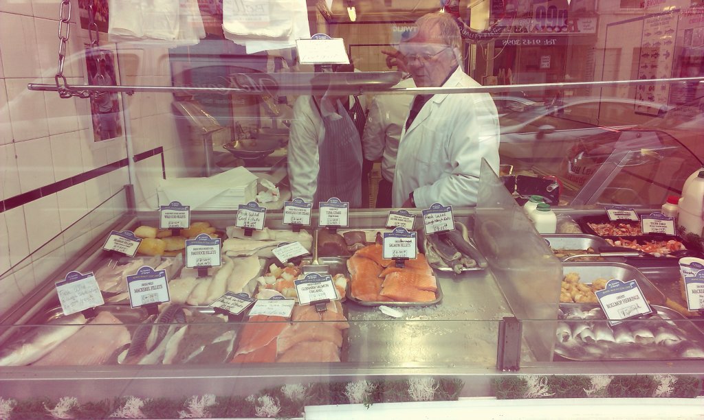 Lynn Gilmore (@lynnonseafood) on Twitter photo Great to see you all today <a href="/Mckeownsfish/">McKeowns Fishmonger</a> <a href="/NFF_fishmongers/">National Federation of Fishmongers</a> read more here: seafish.org/industry-suppo… Great to see you all today <a href="/Mckeownsfish/">McKeowns Fishmonger</a> <a href="/NFF_fishmongers/">National Federation of Fishmongers</a> read more here: seafish.org/industry-suppo…