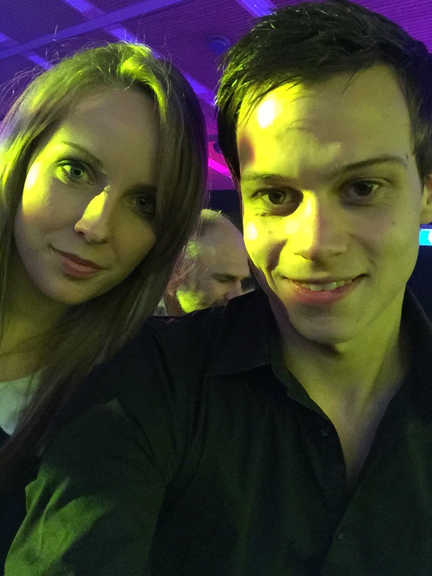 #nieuwegeinawards Spannend of <a href="/EllenJansenn/">Ellen🌸</a> sportvrouw van het jaar wordt!!!😊😊