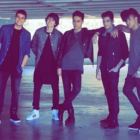 karenColon08's tweet photo. Ya dos meses juntos 😍😍 los amo chicos suerte #CNCO2months #CNCOwners #CNCOErick https://t.co/Ur6TeeUgnG