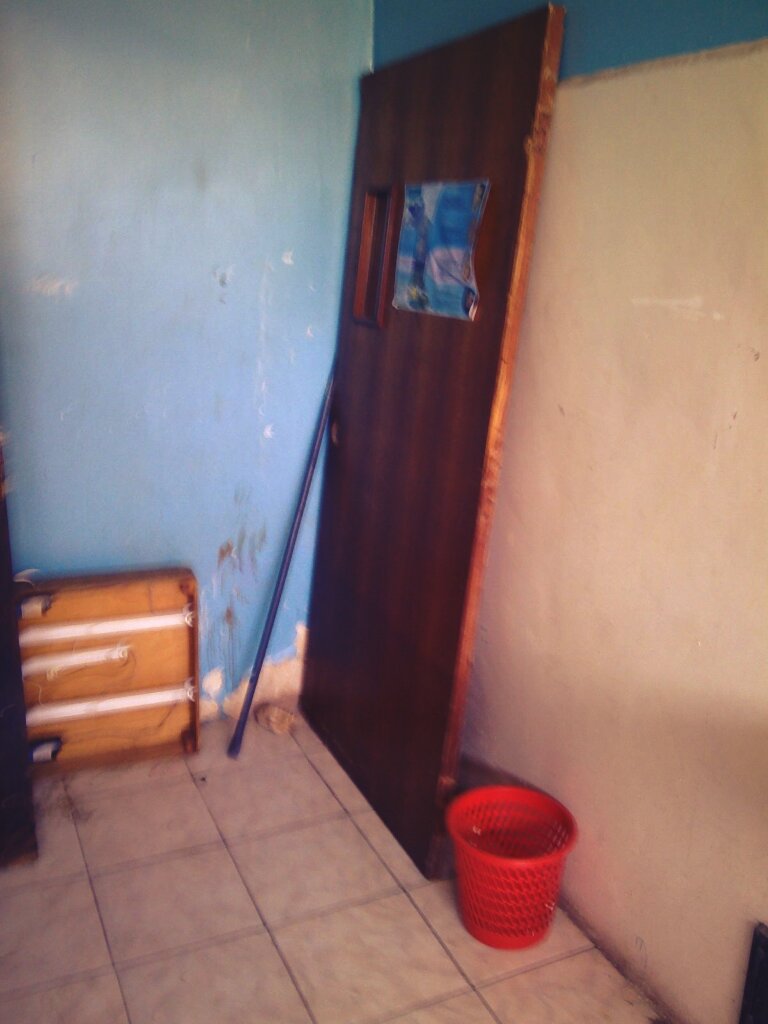 OdontosjSOS's tweet photo. #SomosodontounergsjSOS baños si puerta. Sin agua. Sin luz. https://t.co/ScbQtEVVzc