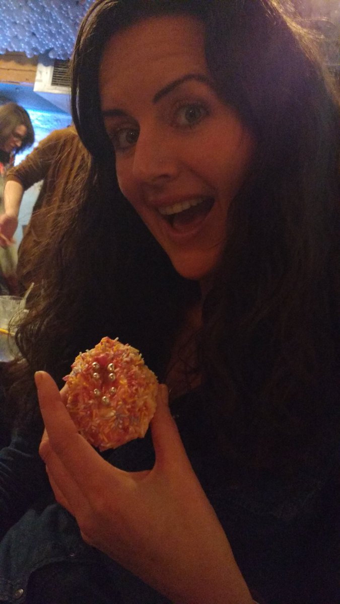 jdalexander01's tweet photo. @TheBookClubEC2 great fun afternoon at the Erotic Cake Decoration class!! #lovelabias https://t.co/kxnugydjJG