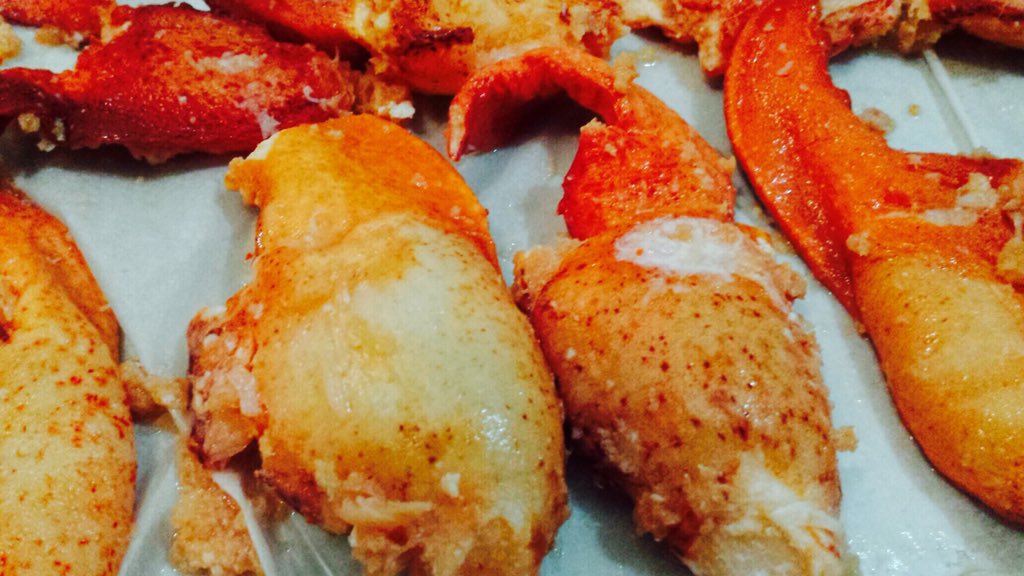 #Lobster claws in the kitchen getting prepped for love fest dinner tonight! #valentines #SEWE2016 #chs #chseats
