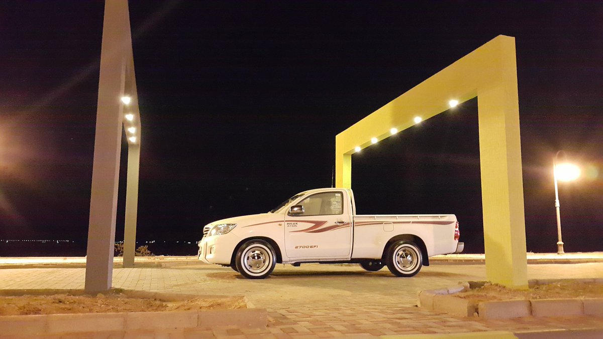 البعض يعجبه مخالفة النظام 
وفي المقابل البعض يتغاضى عن العقوبة 

منظر للممشى في #أشيقر !!
من أمن العقوبة أساء الادب