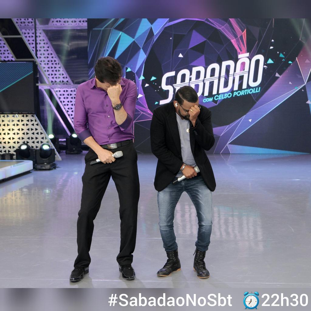 Domingo_Legal's tweet photo. @celsoportiolli EMPOLGADÍSSIMO na sua timeline pois hoje tem @sbtsabadao com PABLO! E tem muito +! 😆🎶🎤 https://t.co/ol70KwGlFY