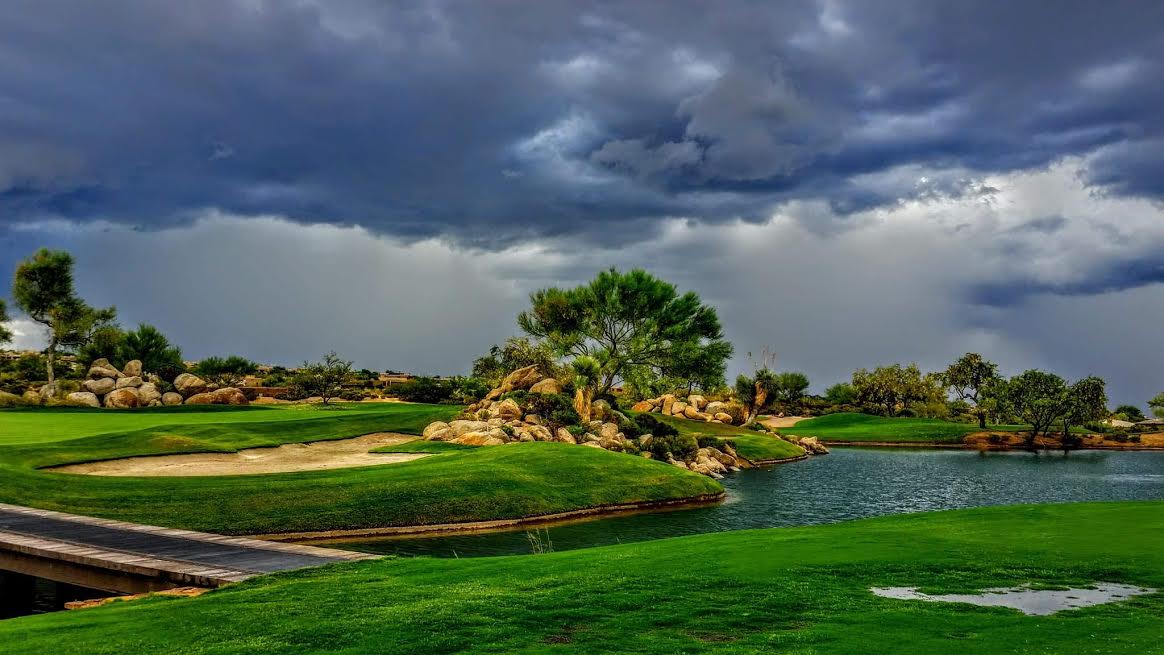DesertMountain_'s tweet photo. Cloudy days are few & far between @ #DM but we still love seeing the #golfcourses get some fresh rain #greencourses https://t.co/wkMrd7VzaR