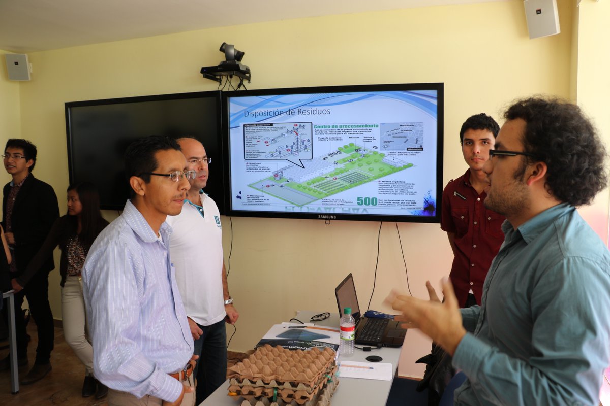 UniYachayTech's tweet photo. Algunos de los proyectos que se exponen el día de hoy en la #VIFeriaPIS en @YachayTech https://t.co/eb4oYVIAyK