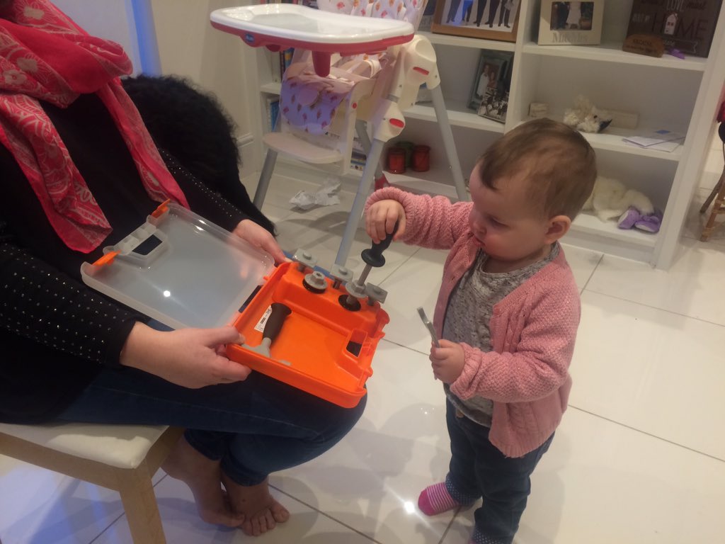 mikepford's tweet photo. #looklikeanengineer @maz4d with @lauren1403 @james4dfordy https://t.co/MozgKzh0eR