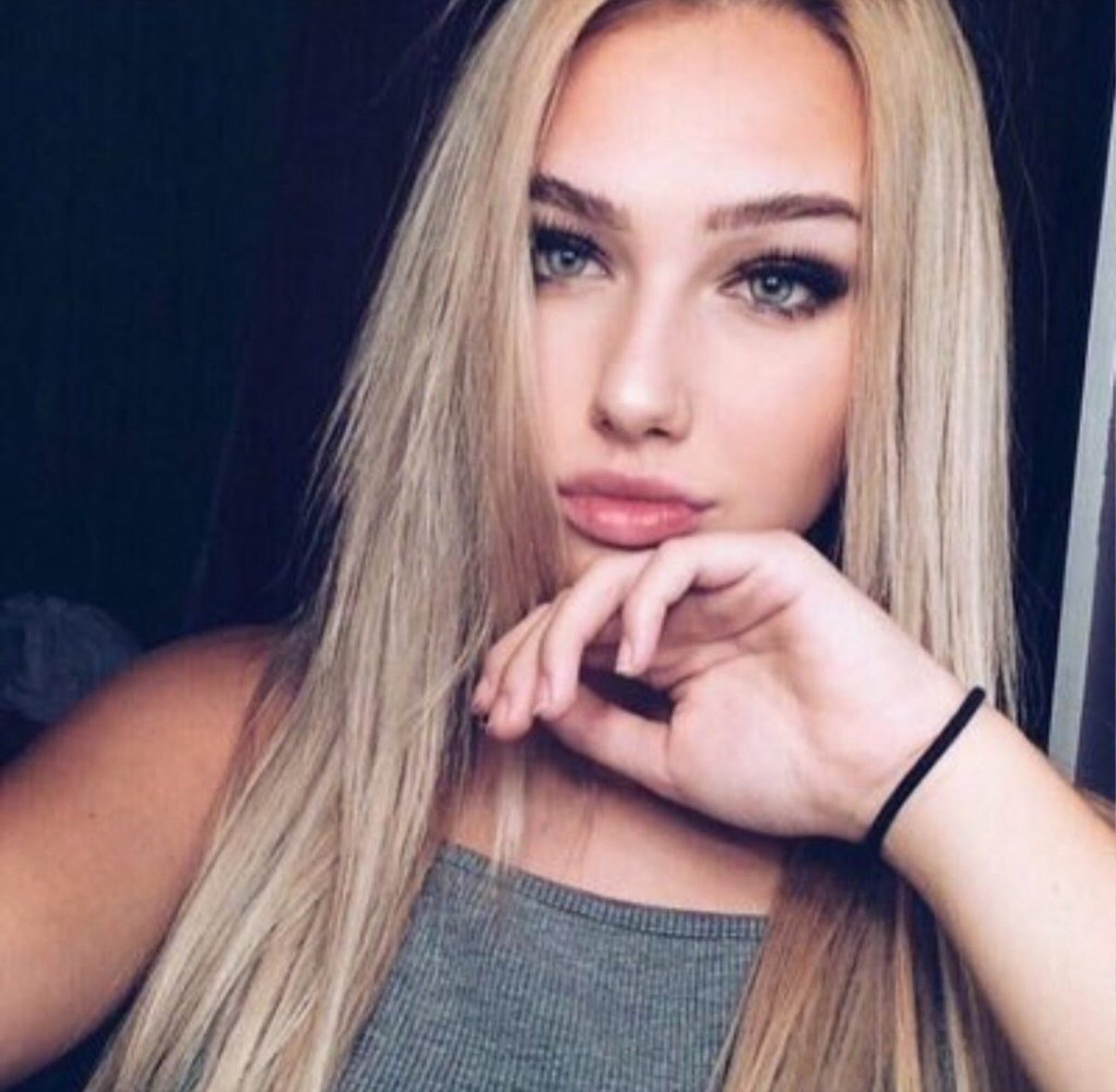 ♡ Match Up ♡

<a href="/wall_flower123/">•Lauren jauregui•</a>