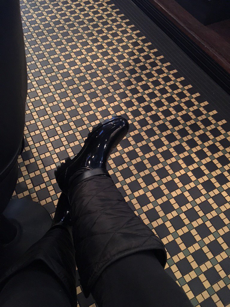 VA_Slim_757's tweet photo. Tried out my new @davrain boots after the snow and they are everything! Perfect fit &amp; feel. 😊 https://t.co/Pwux4SbaaR