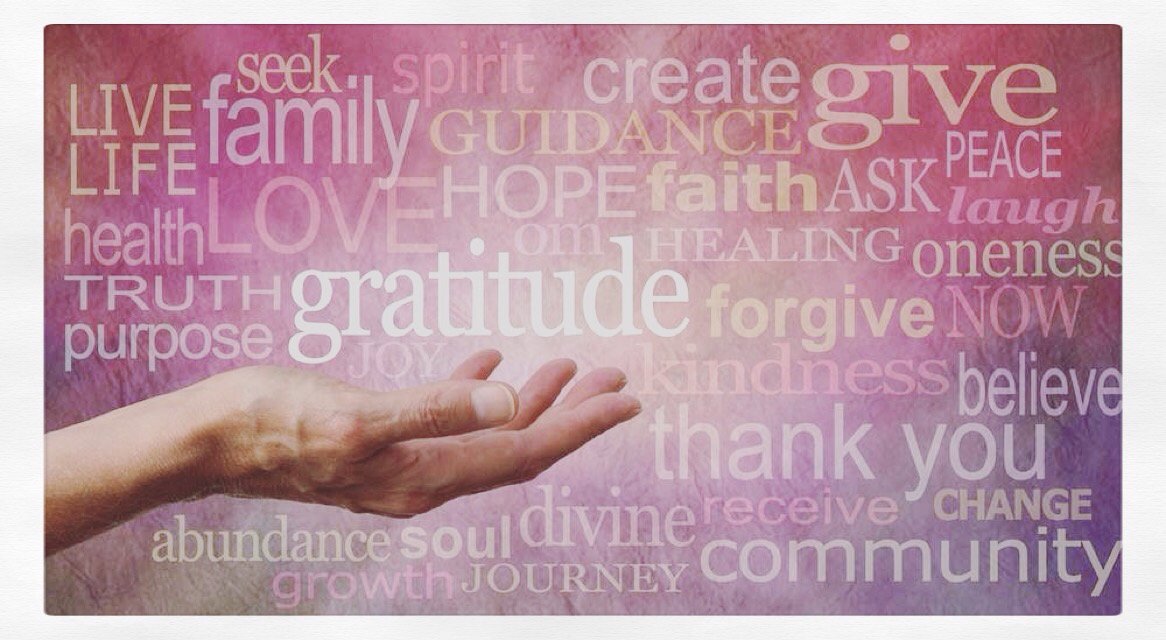 HMPalleiko's tweet photo. What are YOU grateful for in THIS moment? https://t.co/K0w9s5CEFr #gratitude #MindfulLiving #mindfulness https://t.co/NwxiNb6EQ3