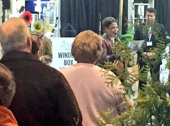 The <a href="/dogwoodarts/">Dogwood Arts</a> Chair <a href="/ElectTesterman/">Janet Testerman</a> opening the House &amp; Garden Show <a href="/KnoxConvCenter/">Knoxville Convention Center</a>! Don't miss it!