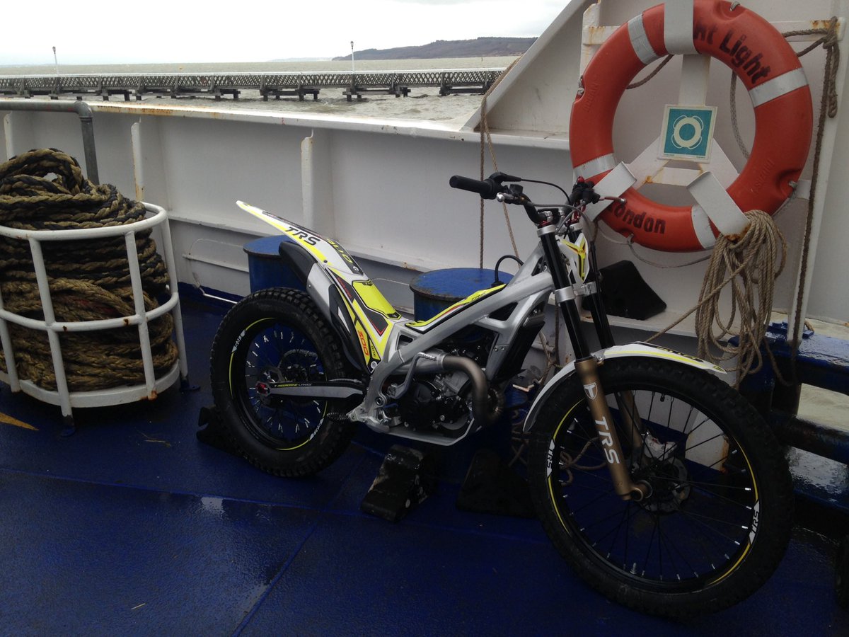 beckycookracing's tweet photo. Got my beast home for Valentine's! A bit choppy aboard @wightlinkferry but got the lifebuoy nearby just incase! 😍💛 https://t.co/e9Wbqy5l3i