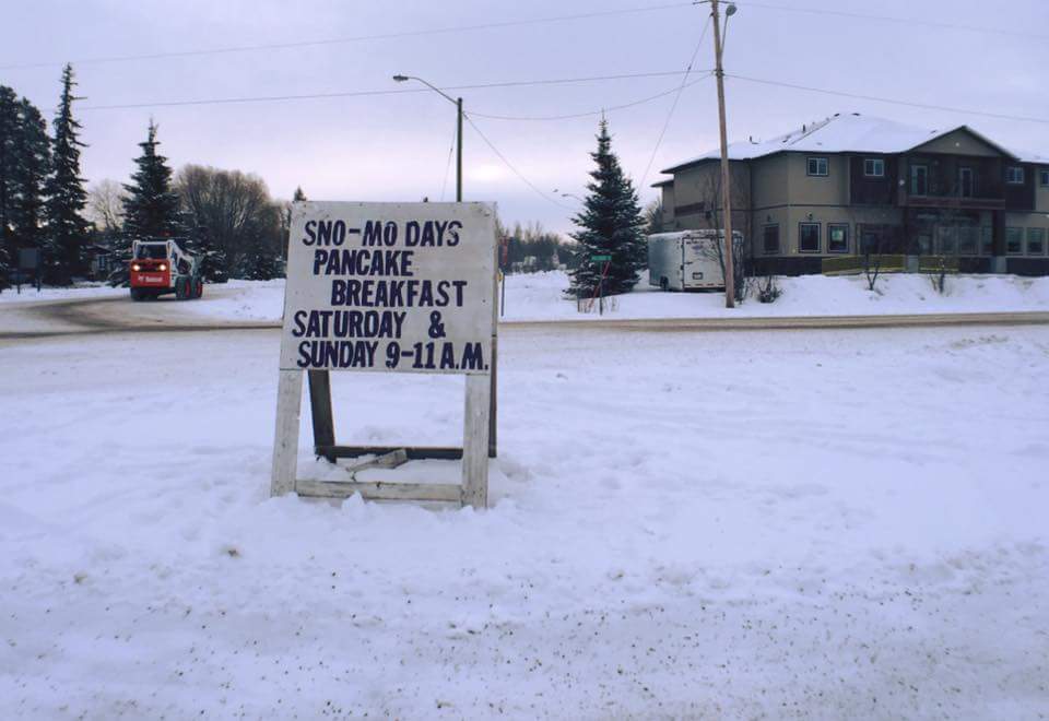 SnomoDays's tweet photo. Breakfast at the Agriplex! Come support the local cadet squadron! #snomodays2016 https://t.co/k4xeP2PCPE