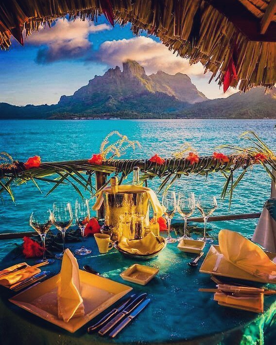 LibraryTravel's tweet image. With Valentines day knocking on our door. I had to choose a special place to inspire all t… ift.tt/1TiefgX