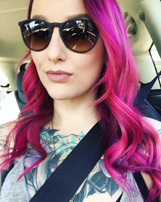 Guilty. I love to Cruze around down town with fresh hair. https://t.co/bFZlk5MmJa
