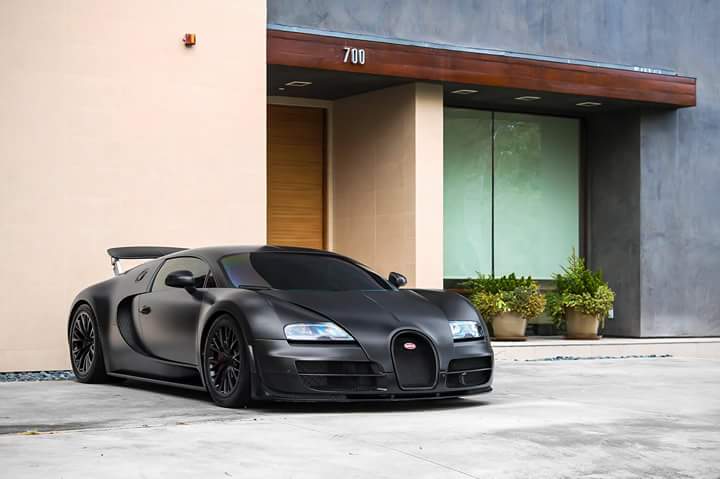 ForrinMagnum's tweet photo. If you ain't loving matte black, I dunno wtf you doing 😒😒😒 https://t.co/VwOkmDHf6O