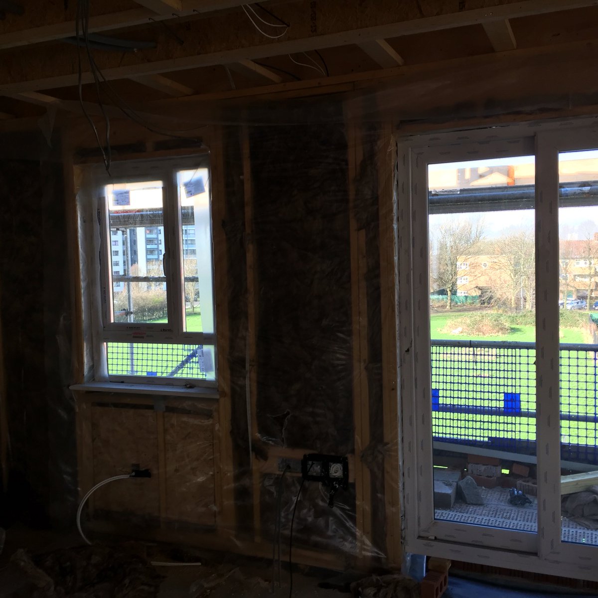 lucyStResidents's tweet photo. Timber frame walls insulated and ready to be plastered @mellwoodltd @laneenduk @wilcowan @TalkTrafford https://t.co/hKspju59YL