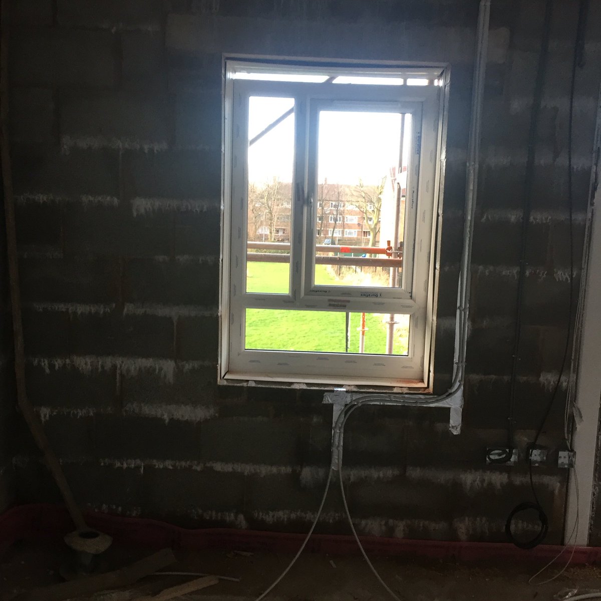lucyStResidents's tweet photo. Timber frame walls insulated and ready to be plastered @mellwoodltd @laneenduk @wilcowan @TalkTrafford https://t.co/hKspju59YL