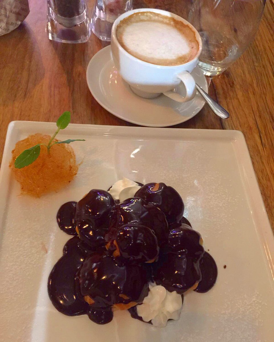 lezzetigram's tweet photo. İstanbul Levent, @ButchaSteak &amp; Profiterol ve cappuccino https://t.co/acjVxQwceU