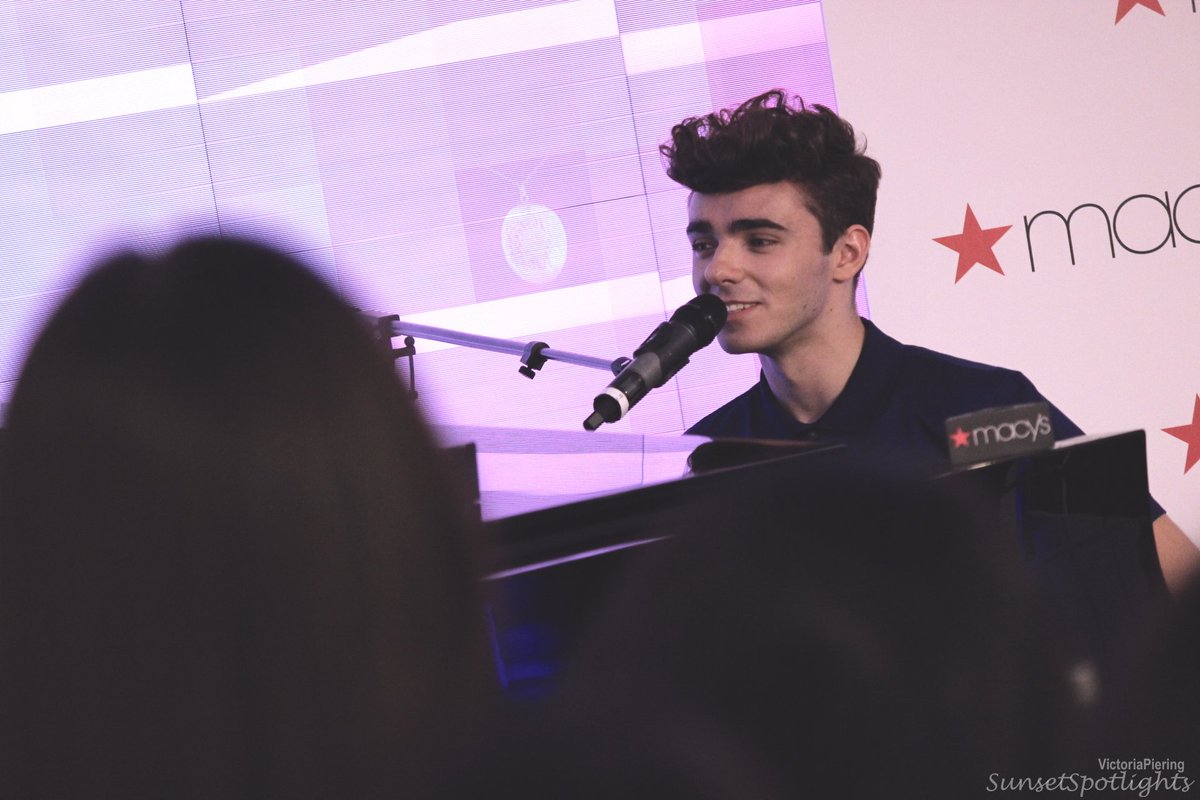 SunsetSpotlight's tweet photo. Nathan Sykes • New York, NY • February 2016 •   https://t.co/Bqxw7wpuKM https://t.co/PZ0YQmj4rF