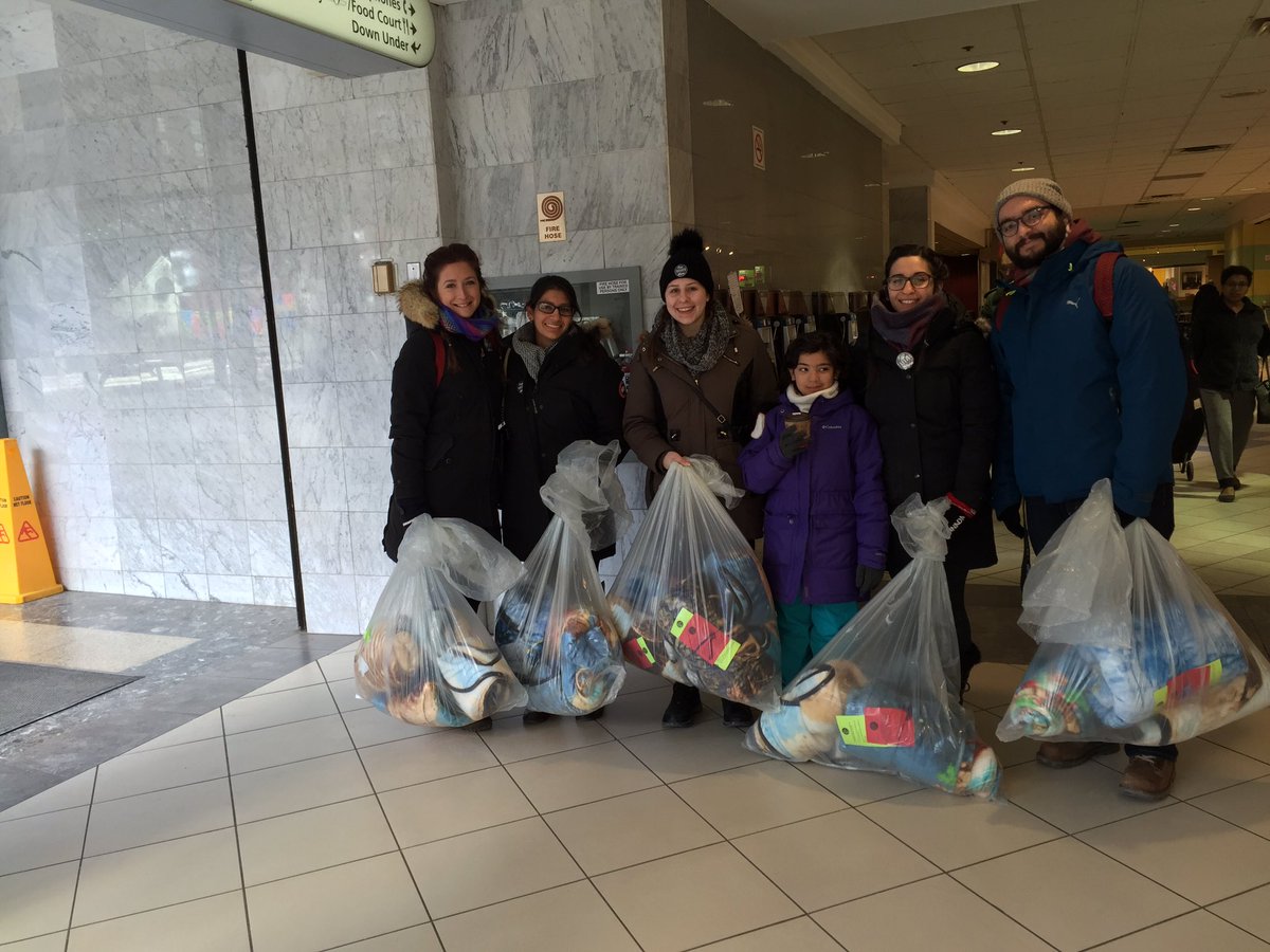 EricaFearnall's tweet photo. @KeepTOwarm were ready to go!!!! #KeepTorontoWarm https://t.co/jperxghtHg