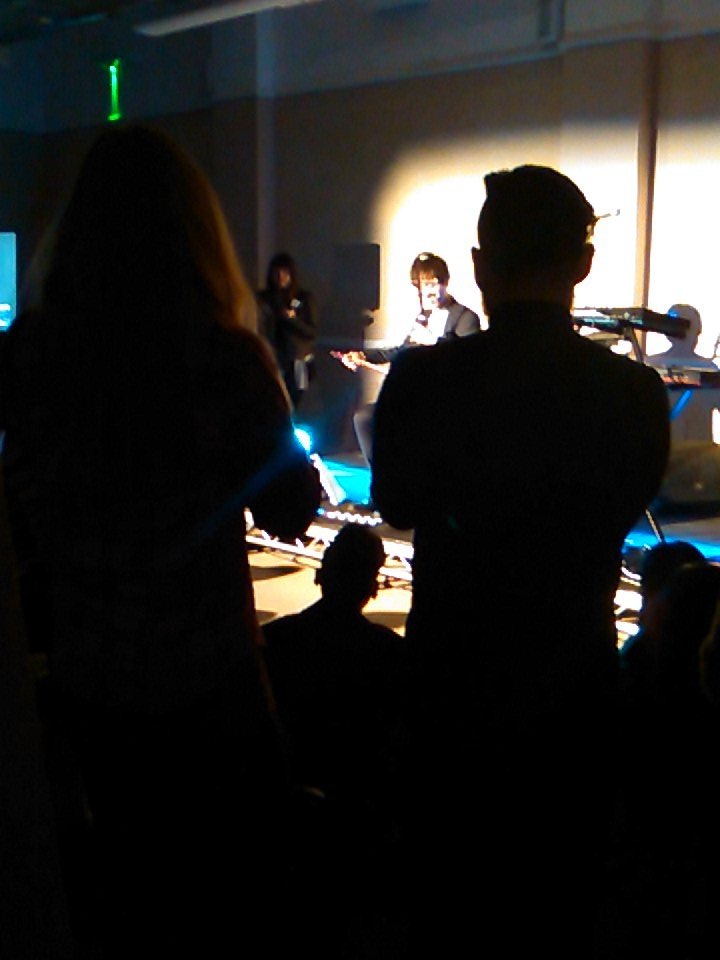 ChinaExchangeUK's tweet photo. We've got a full house as @wansmusic performs his #erhu at #newcola https://t.co/3Eb9rxfVX0