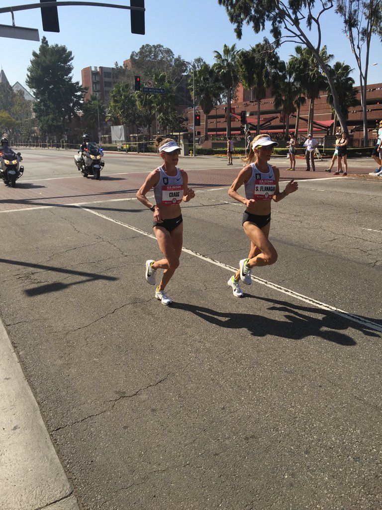 _Run2Run_'s tweet image. Top two women. Shalane and Amy head back down the long straightaway. 60 seconds up on 3rd.