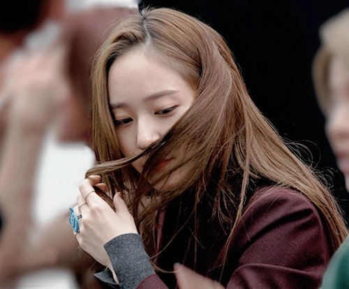 soojungifs's tweet photo. https://t.co/FqKbDVA6XW