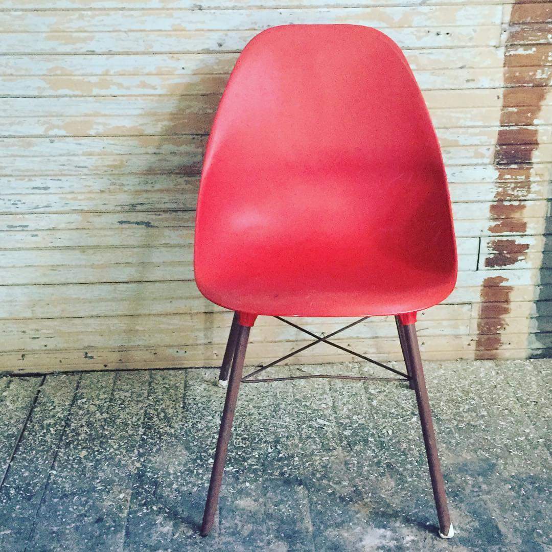 VillageVibeNews's tweet photo. Coming to #VillageGVL vintage furniture @VillageVibeNews https://t.co/CPPWRSuZlE