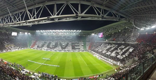 hools1969's tweet photo. Mosaico en el Juventus Stadium | Juventus - Napoli https://t.co/1mN7Ha1Ht2