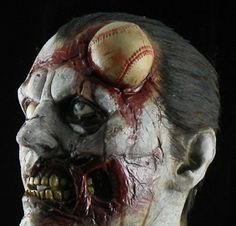 Noahsyndergaard's tweet photo. Rick Grimes ... see u tmrw buddy. I know my weapon of choice for zombie apocalypse. #thewalkingdead #nothingoffspeed https://t.co/LC7DBUFkHF