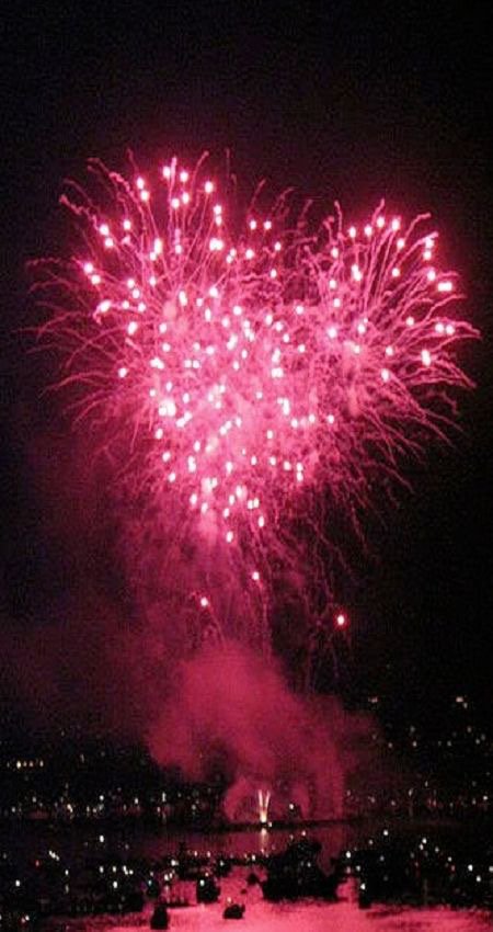 May the light of #Love fill every dark corner on earth. 
via <a href="/jdgranados/">José Durán Granados</a> pic