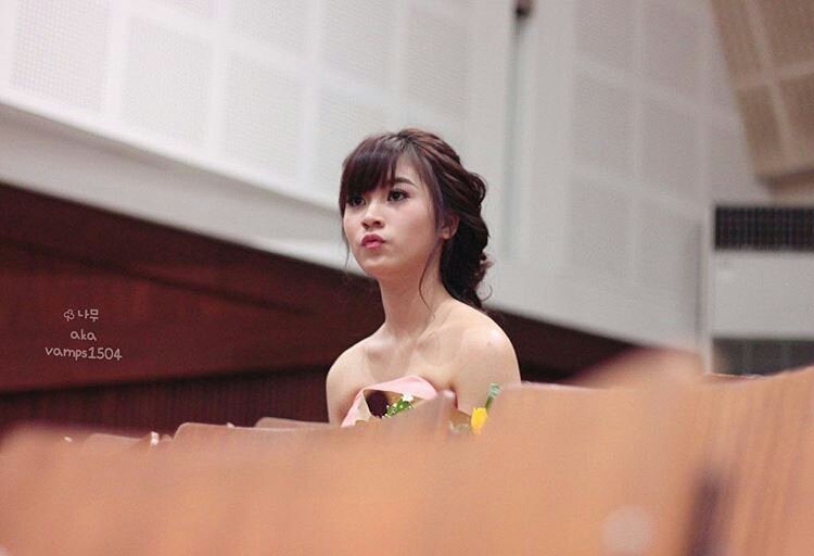 Morning kiss 😘 my valentine's day 
[cr.ในรูปเยย]