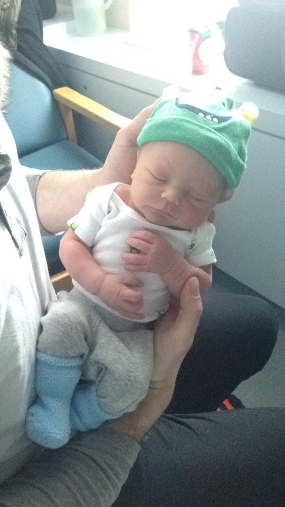SamanthaPMusic's tweet photo. WAY TO GO ROYALS !!! - baby Brantley GIllis (little monster) @CBRoyals @Bryangillis1 https://t.co/ZdSd3A1HR8