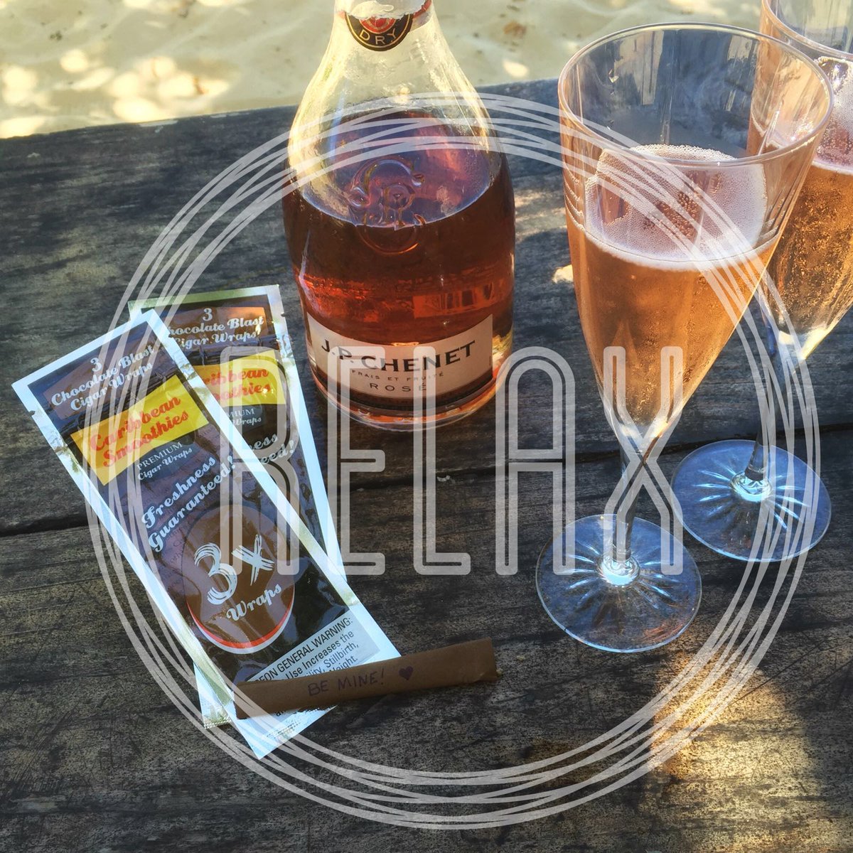 CSmoothieswraps's tweet photo. #CaribbeanSmoothies3X #cigarwraps #blunts #friday #RD #PR #3X #rollyourown #gotblunts https://t.co/VxrcoV1kUO