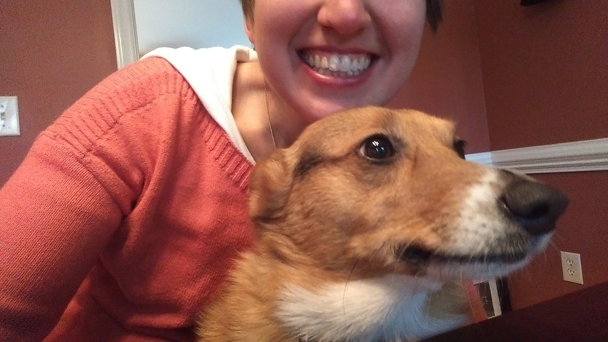 LJ_isthewalrus's tweet photo. Selfie with @SammyTheCorgi!! #gamezinthesprangz #tokenboy #GalentinesDay #allthehashtags https://t.co/3VeMBOltTa