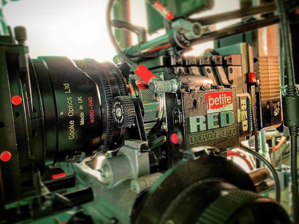 dilo_tv's tweet photo. Toys - #reddragon #cookes4 #cookelenses #cooke #redcamera #matebox @redcamerausers #redcam… https://t.co/Q9PFUrKCtG https://t.co/2NvdW1zkzP
