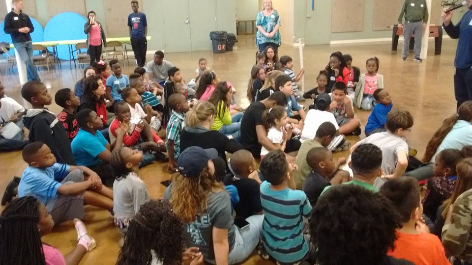 praylaird's tweet photo. Everyone got "Loved On" today in Belle Glade! @CFimpact @CFLifeMissions https://t.co/ByuOT6J0Nc