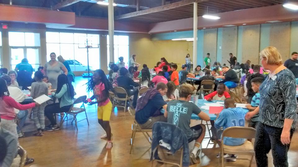 praylaird's tweet photo. Everyone got "Loved On" today in Belle Glade! @CFimpact @CFLifeMissions https://t.co/ByuOT6J0Nc