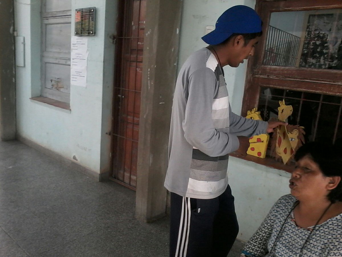 Seguimos trab a pesar d la lluvia y d la hora. Comprometidos en Ntra tarea EA Cuchi Leguizamon <a href="/fguillesaavedra/">GUILLERMO SAAVEDRA</a>