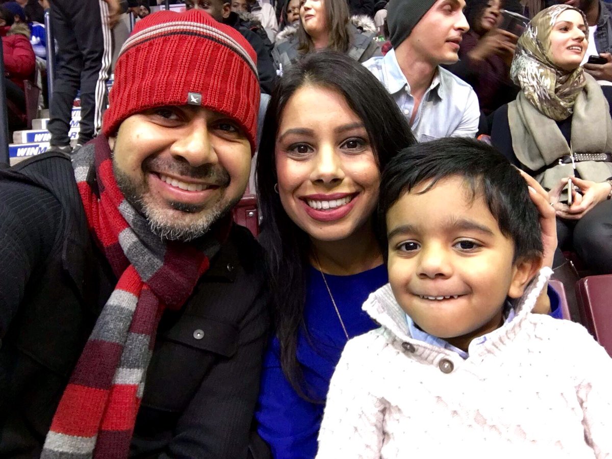 rubysahotalib's tweet photo. Enjoyed #ICANWECAN #trusnoophoop w the family, @SnoopDogg @2chainz @toliasmotivates @JoeyBats19 #youth #ballislife https://t.co/2YYdrfeccf