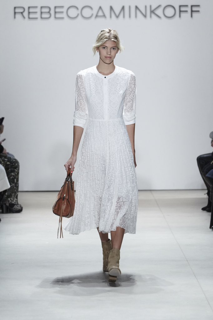RebeccaMinkoff's tweet photo. First look, so gorg. @devwindsor #SeeBuyWear #RMSpring #NYFW https://t.co/e9m4kEou9x