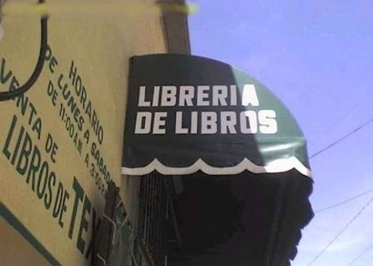 Juristanloqcido's tweet photo. Tú justificando jurídicamente tu respuesta. https://t.co/aGCDzfNBgA